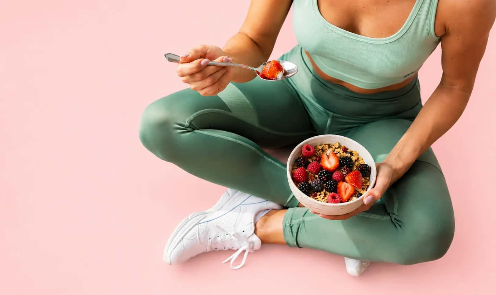9 "Healthy" Breakfast Foods Nutritionists Quietly Avoid