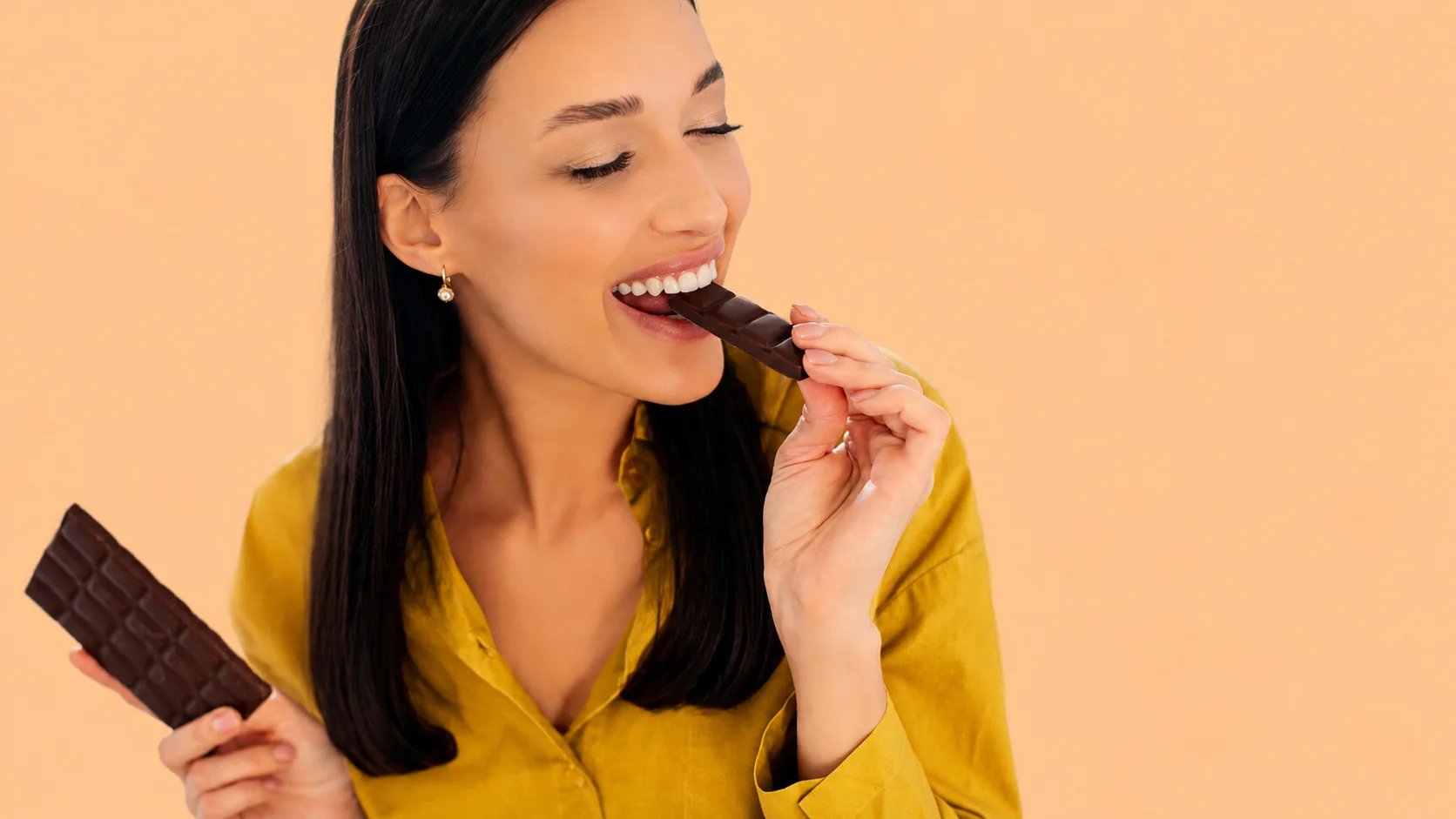 10 Cortisol Lowering Foods You Should Be Eating (Almost) Every Day