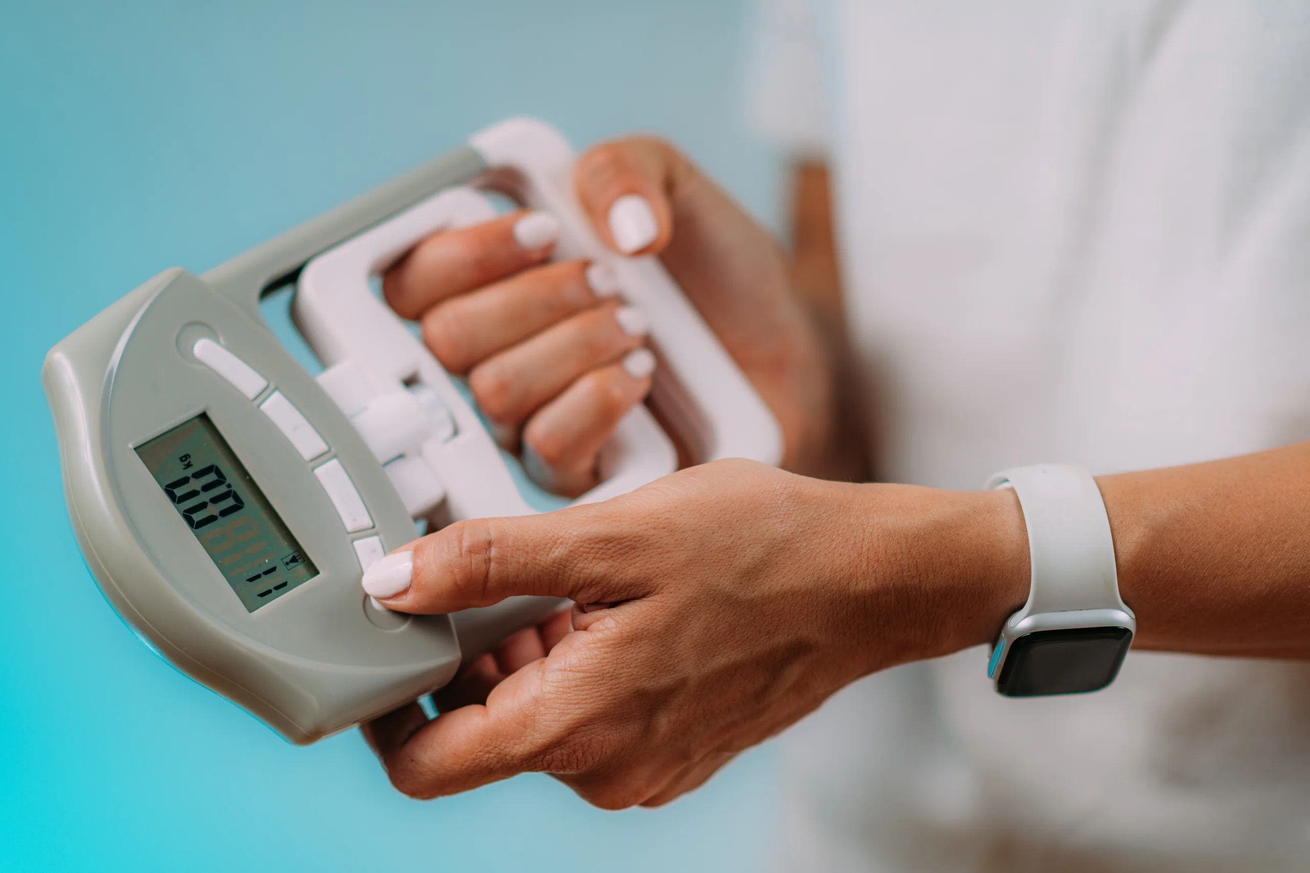 Grip Strength by Age: A Longevity Biomarker You Can Self-Test