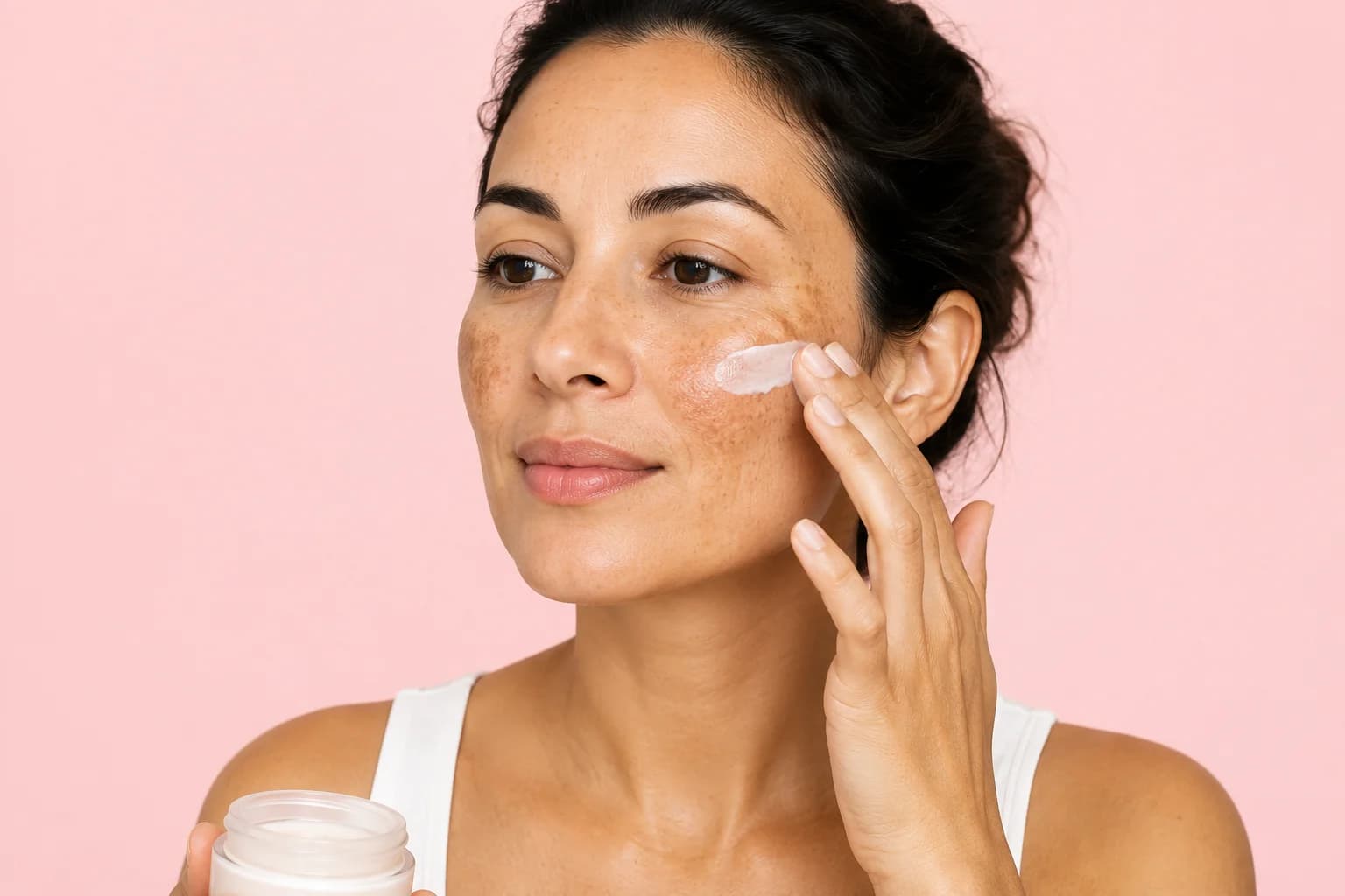 Best Creams For Melasma: Data-Driven Ranking of the Top 10 Products