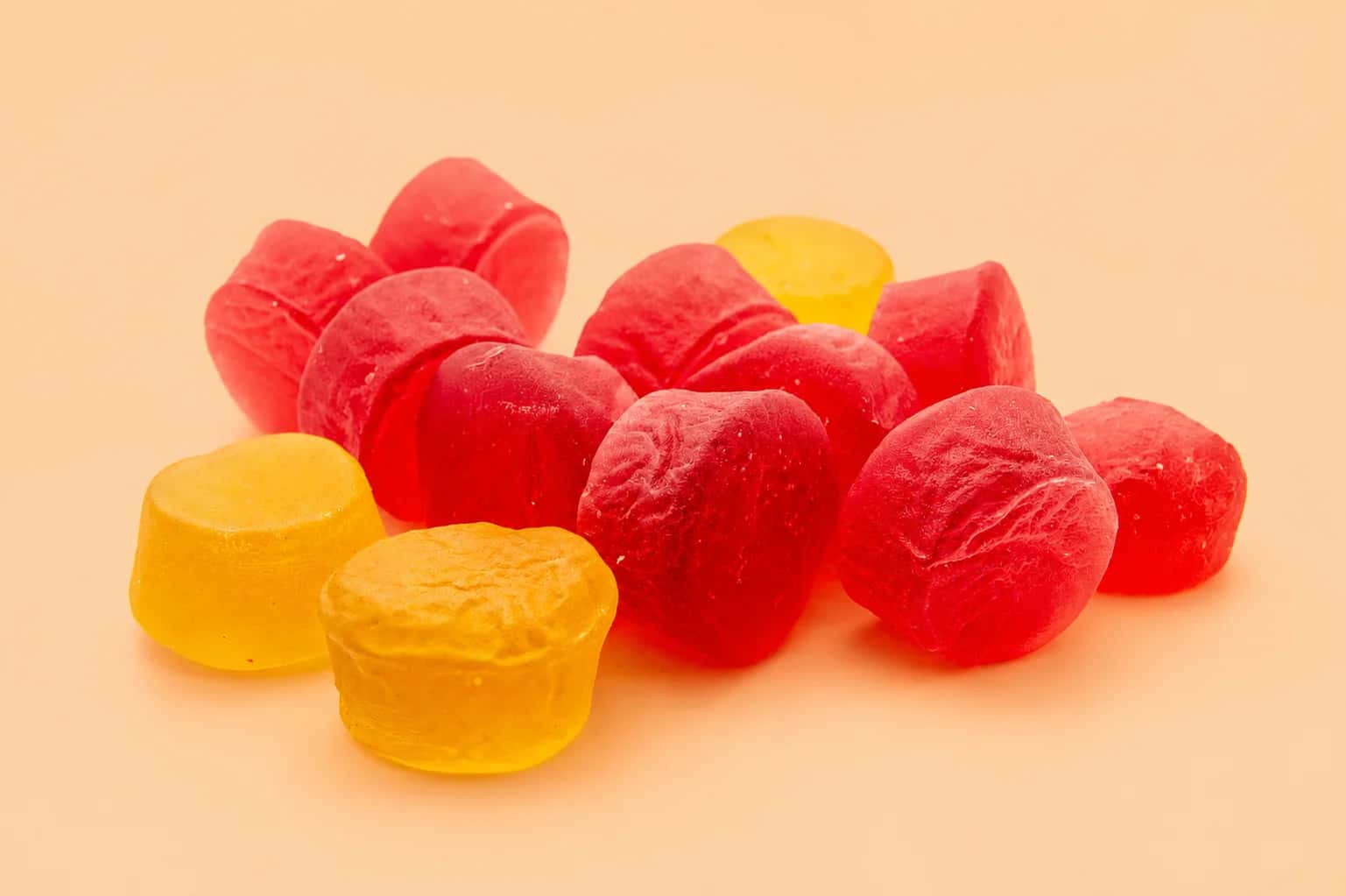 Behind the Hype: Do Apple Cider Vinegar Gummies Actually Do Anything?